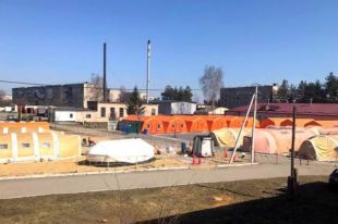 В Хмельницкой области мобильный COVID-госпиталь принял первых пациентов.
