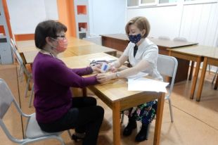 Врачи рассказали об особенностях повторного заражения коронавирусом. Иллюстративное фото.