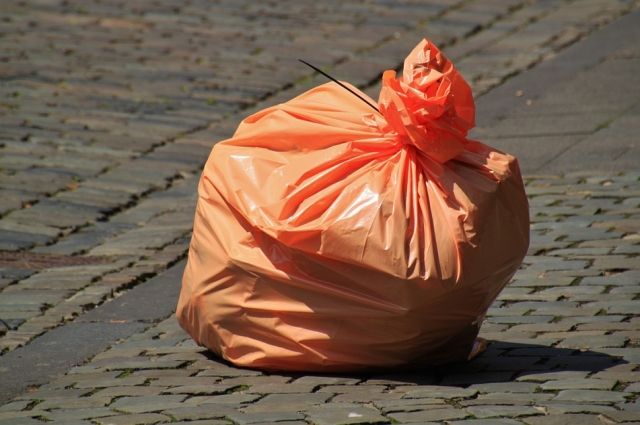 С начала апреля в Рыбинске вывезли 27 кубометров мусора