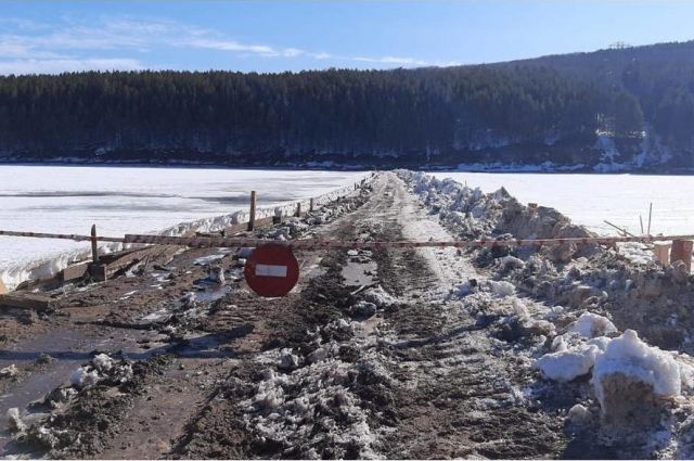7 ледовых переправ продолжают работать в Иркутской области