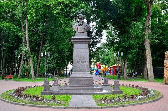В Брянске капремонт пройдет дороги к парку Толстого и Ботаническому саду