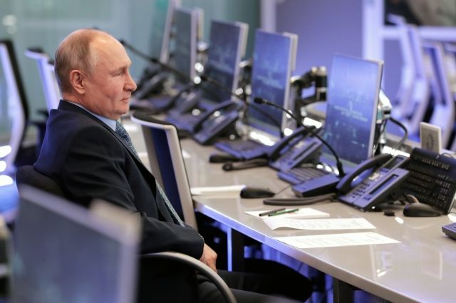 Путин: власть должна получать объективную информацию о проблемах россиян