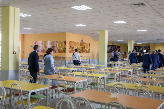 Приватизацию предприятий школьного питания отложили в Ростове