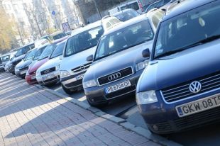 Штраф за нерастаможенные авто на еврономерах уменьшили почти в десять раз