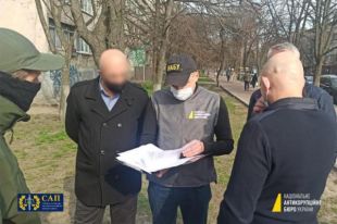 Экс-чиновника Нацполиции уличили в присвоении миллиона гривен