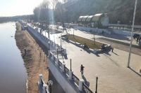 Плитку на набережной Урала в Оренбурге восстановят постре реконструкции ж/д-станции в 2022 году.