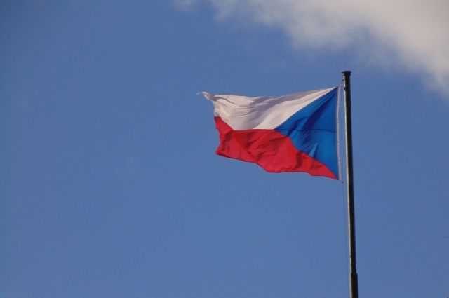 Чехия высылает всех сотрудников консульства РФ в Праге