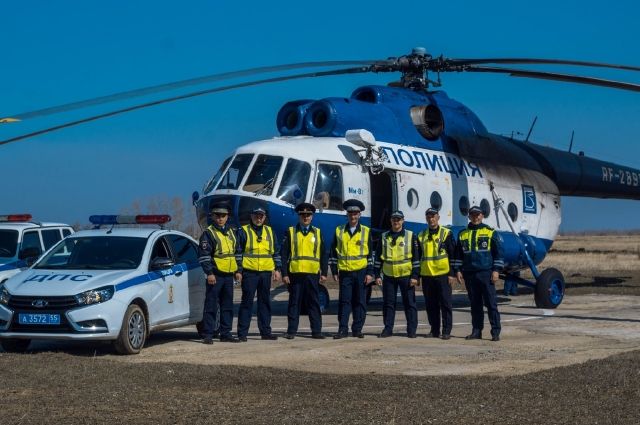 В Омской области автомобилистов-нарушителей выявляли с вертолёта