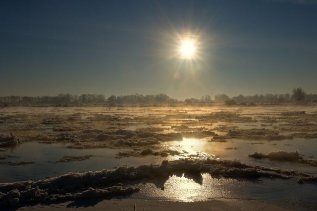 В Омске на Иртыше заметили ледоход