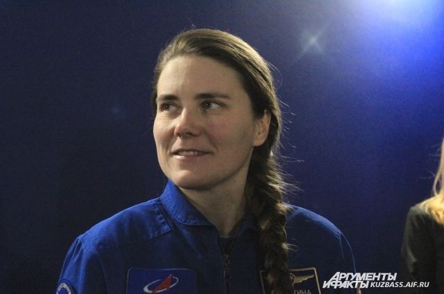 Женщина-космонавт из Новосибирска Анна Кикина полетит в 2022 году на МКС