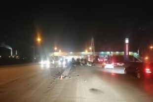 В происшествии пострадала 30-летняя женщина. Скорая помощь доставила ее в Городскую клиническую больницу №34.