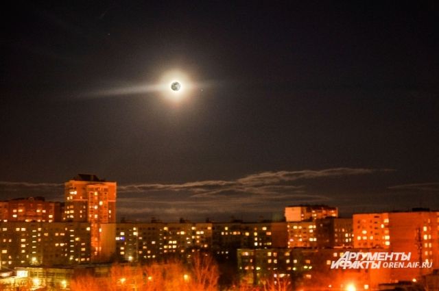 Жители Новосибирска смогут увидеть Суперлуние в ночь на 27 апреля