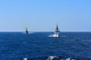 США в акваторию Черного моря направила патрульный катер.