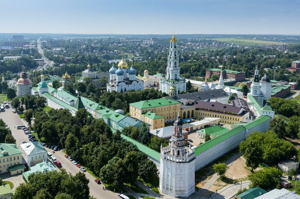 Свято-Троицкая Сергиева Лавра в Сергиевом посаде (Московская область)