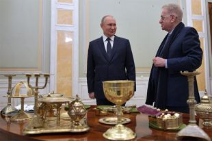 Какие уникальные экспонаты Путин передал в Эрмитаж?