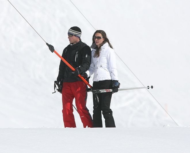 Принц Уильям и Кейт Миддлтон на горнолыжном курорте «Клостерс» в Швейцарии, 2008 год