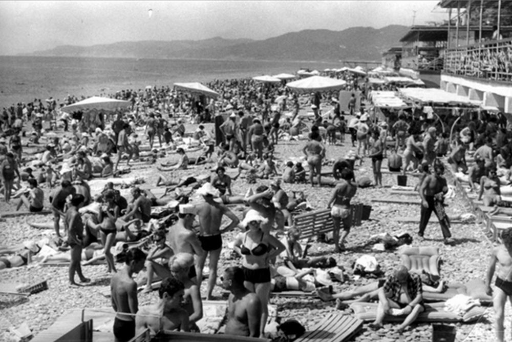 Сочи. Ривьера. Городской пляж. 1972 год.
