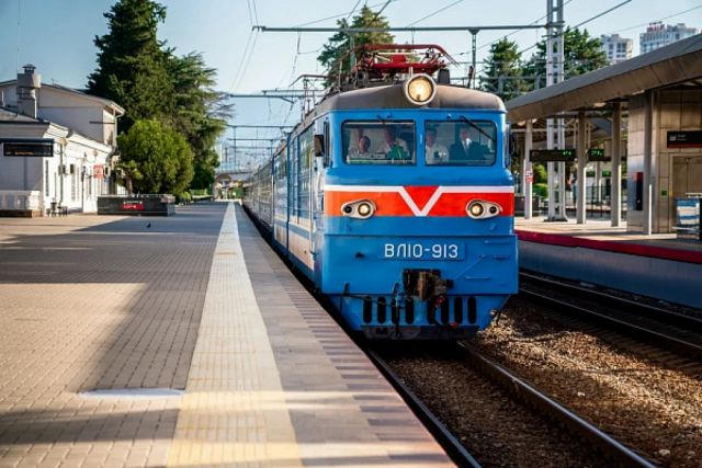 Туристический ретро-поезд «Сочи» отправился из Москвы в Гагру