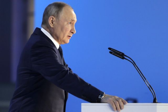 Владимир Путин наградил фельдшера скорой помощи из Перми