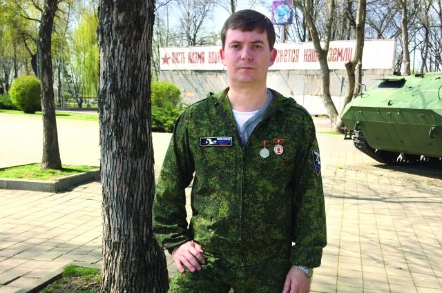 Вячеслав не только преподает историю, но и занимается поиском погибших  солдат.