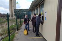 На КПВВ у линии разграничения резко уменьшился пассажиропоток