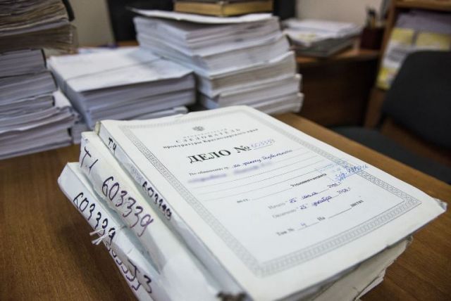 Бухгалтера мэрии Каспийска задержали за хищение бюджетных денег