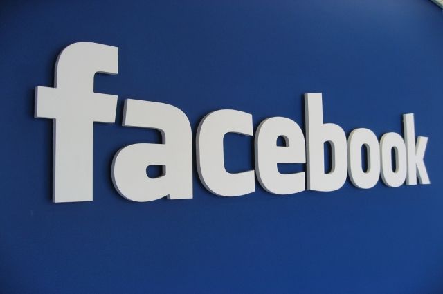 Европарламентарии подняли вопрос о мерах против Facebook из-за цензуры
