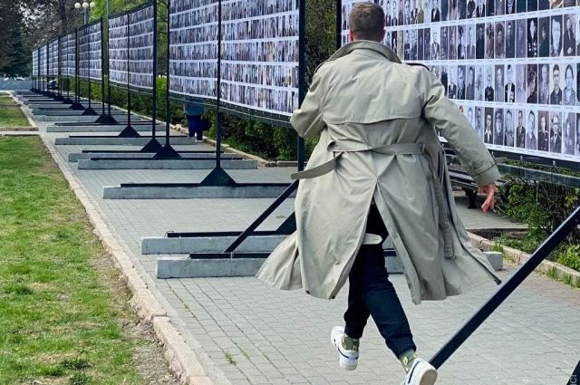 Склад шпал? Общественники возмутились видом Стены памяти в Челябинске