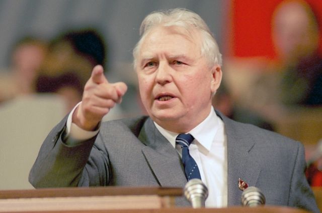 «Борис, ты не прав»: ушел из жизни бывший секретарь ЦК КПСС Егор Лигачев