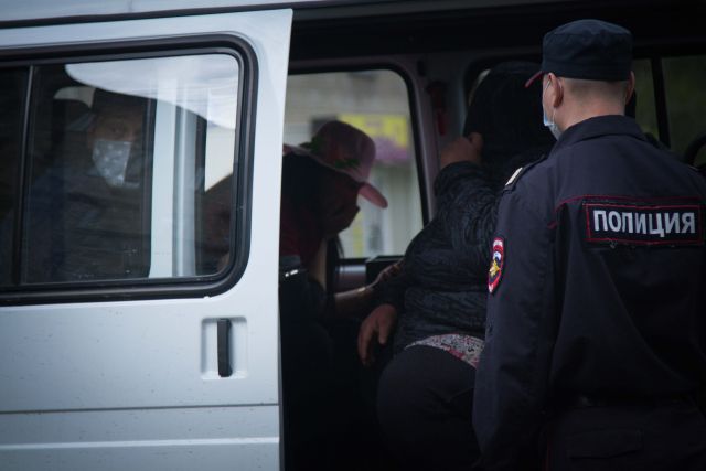 На жителя Томска завели дело за избиение полицейского в Новосибирске