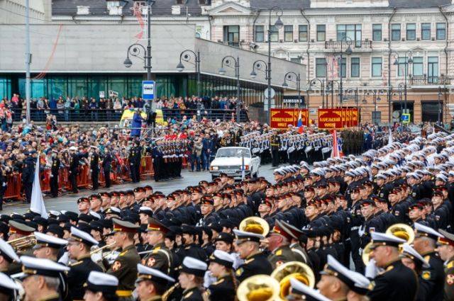 Дальневосточные регионы провели первые в стране парады в честь Победы в ВОВ