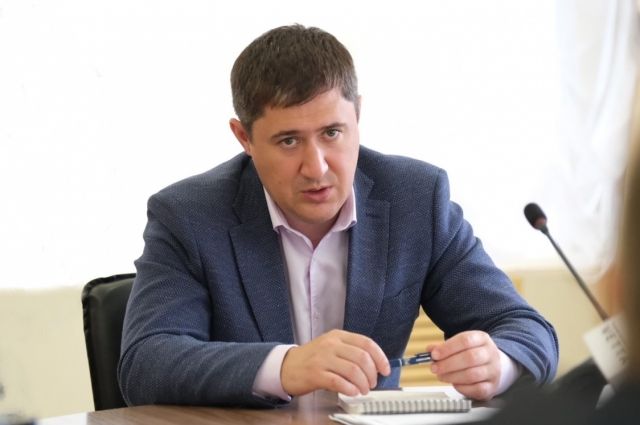 Дмитрий Махонин занял 21-е место в рейтинге влияния губернаторов в апреле