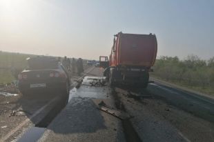 Смертельной аварией с мусоровозом в Тоцком районе занялась прокуратура.