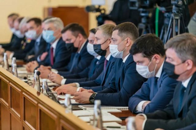 В совещании по борьбе экстремизмом принял участие псковский губернатор