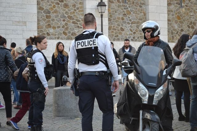 Во Франции задержали убийцу двух человек, который три дня скрывался в лесу