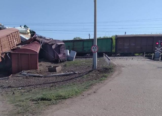 Сход вагонов в Самарской области привёл к задержке пассажирских поездов