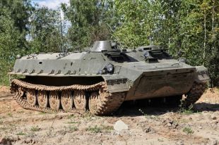 Бронетранспортёр МТ-ЛБ.