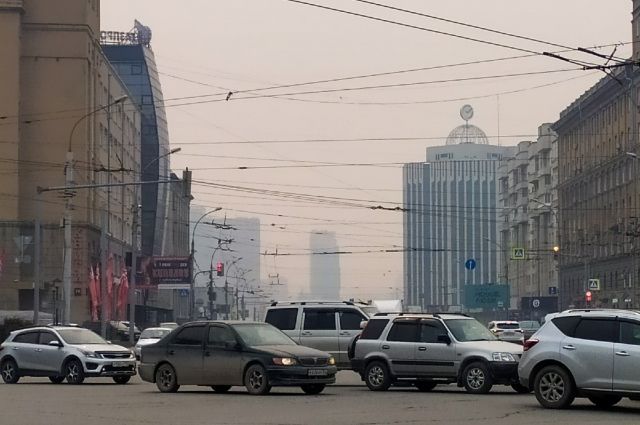 Уровень загрязнения воздуха вечером 16 мая в Новосибирске достиг 7 баллов