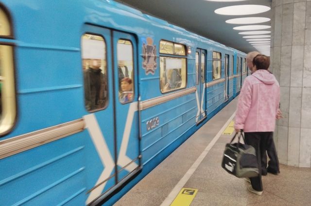 Женщина умерла на станции метро «Речной вокзал» в Новосибирске