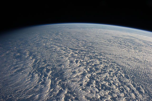 Вид на Тихий океан из космоса.
