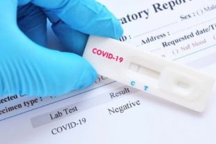 В Латвии задержали украинцев с поддельными тестами на COVID-19.