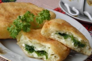 Пирожки с яйцом и зеленым луком: рецепт вкуснейшей выпечки