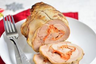 Рулет из индейки с морковью и сыром: рецепт вкусного и нежного блюда