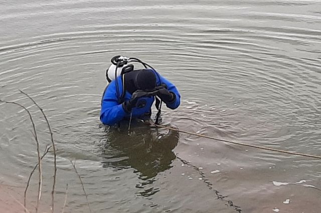 На водоеме в Оренбуржье ищут мужчину, который ушел на рыбалку 21 мая.