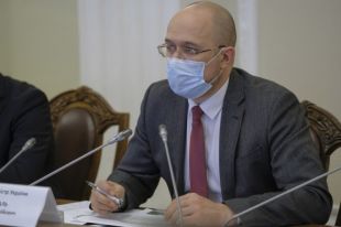 Кабмин утвердил прекращение авиасообщения с Беларусью