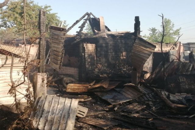 Частный дом сгорел в Металлургическом районе Челябинска