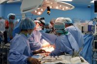 Систему вспомогательного кровообращения уральские врачи имплантировали ребёнку первыми в России.