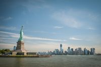Франция передаст США еще одну статую Свободы