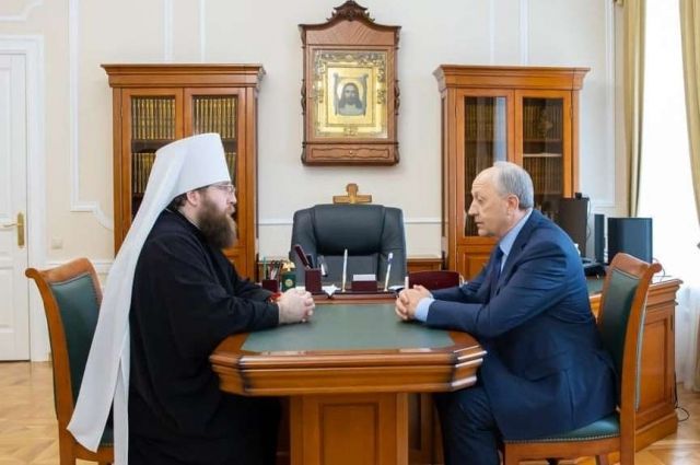 Губернатор Радаев встретился с митрополитом Игнатием