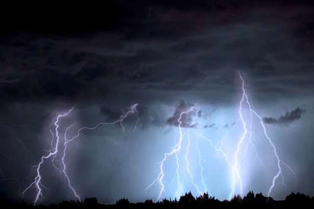 Синоптики объявили штормовое предупреждение в Омске